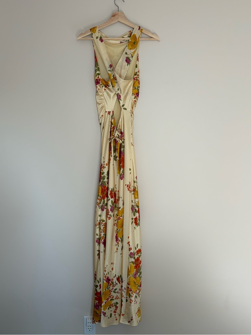 NEW Reformation Anaiis Silk Long Yellow Floral Backless Dress Crescendo US6 UK10 - Picture 9 of 16